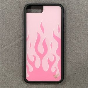 iPhone 8plus Wild Flower phone case